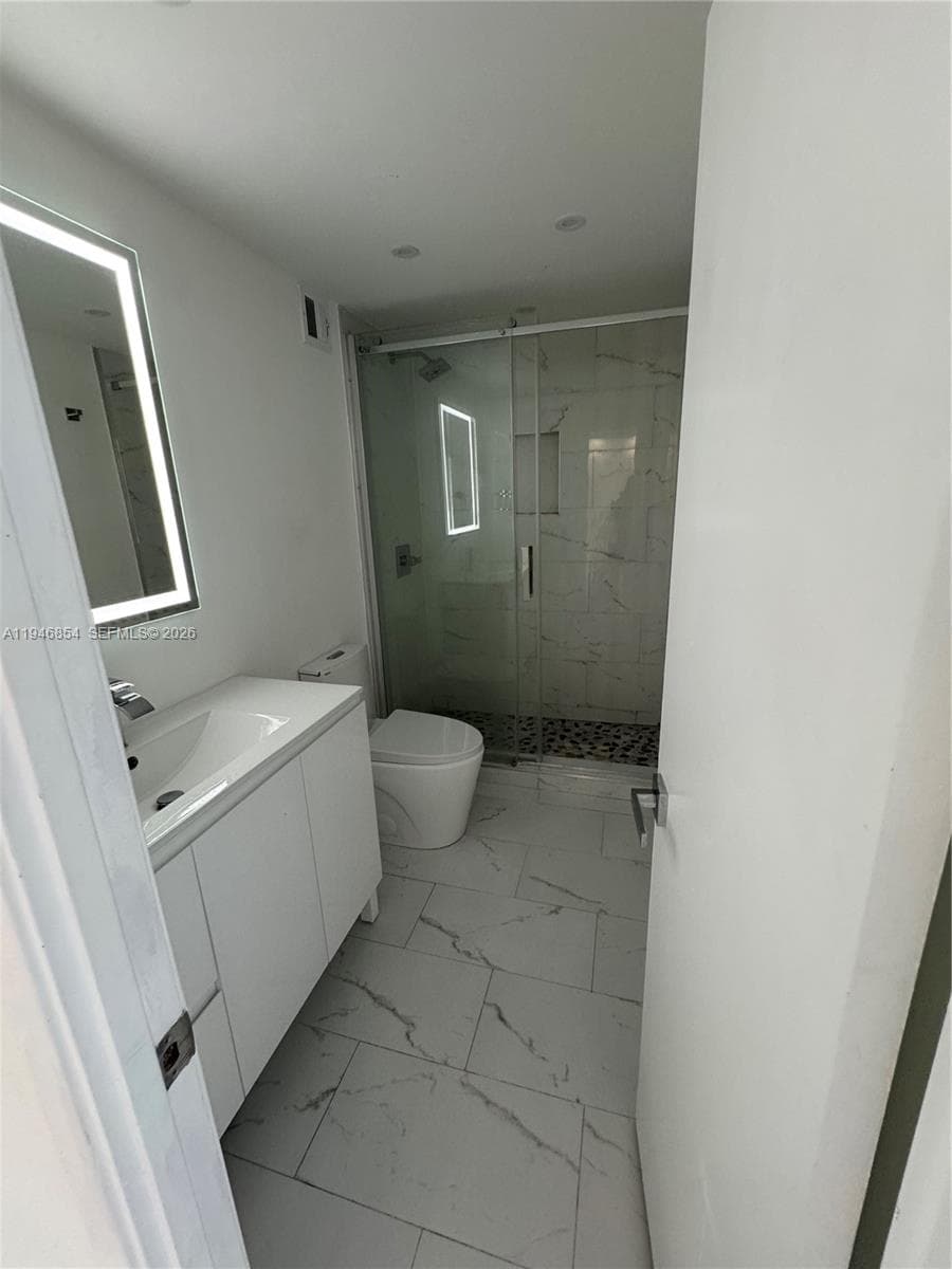 COASTAL TOWERS CONDO · #929 in Sunny Isles Beach - Photo 22