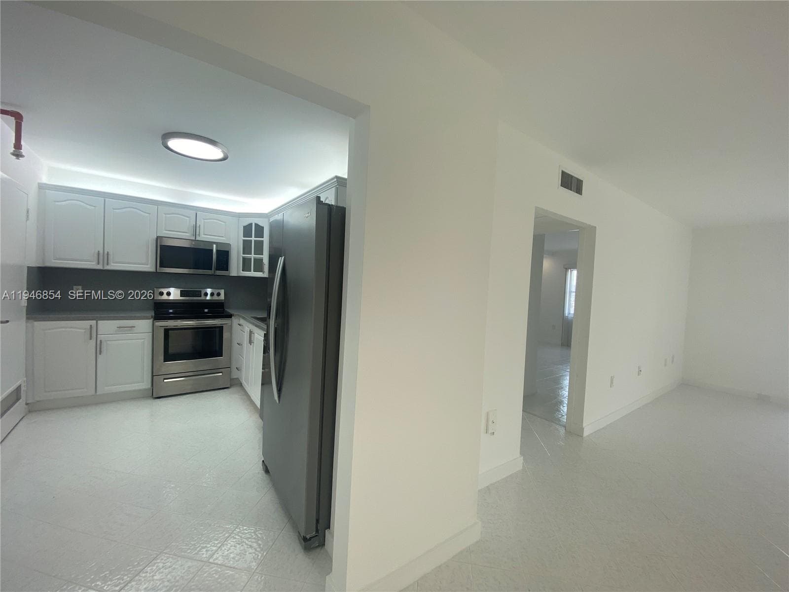 COASTAL TOWERS CONDO · #929 in Sunny Isles Beach - Photo 5