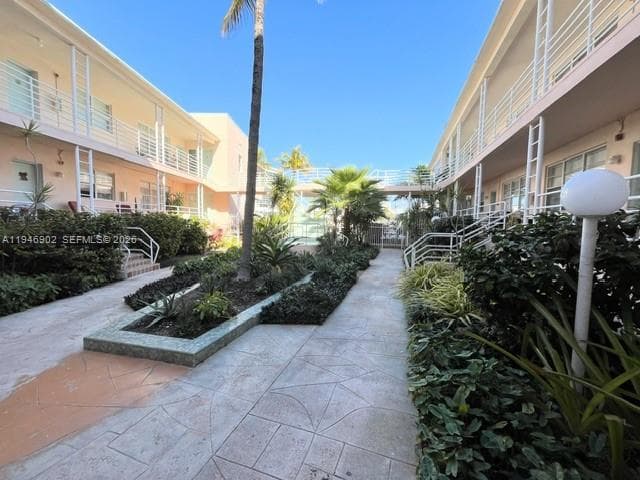 BAY DRIVE CONDO · #1 in Miami Beach - Photo 2