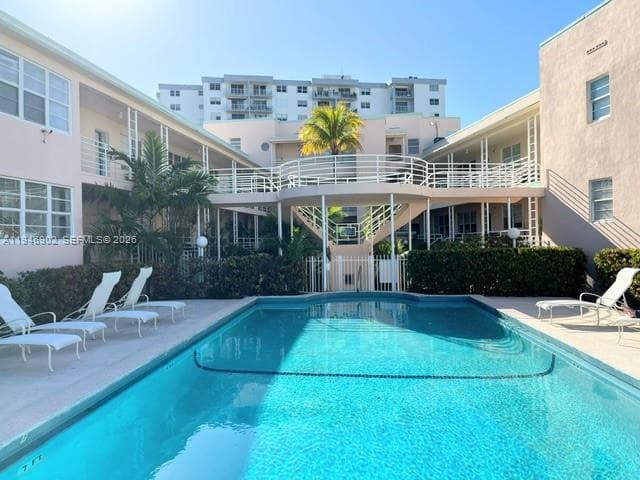 BAY DRIVE CONDO · #1 in Miami Beach - Photo 3