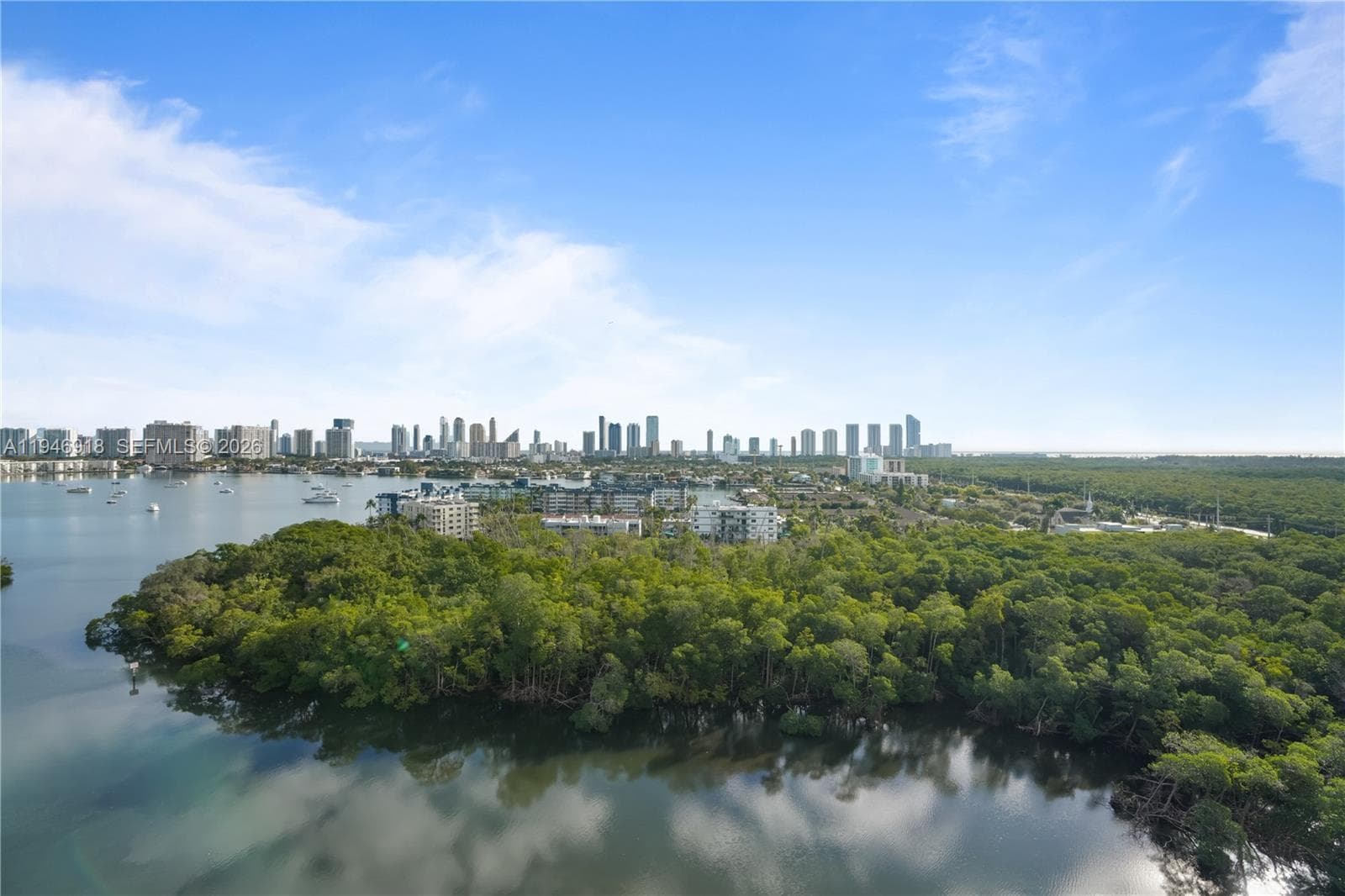 THE HARBOUR SOUTH CONDO · #1518 in North Miami Beach - Photo 20