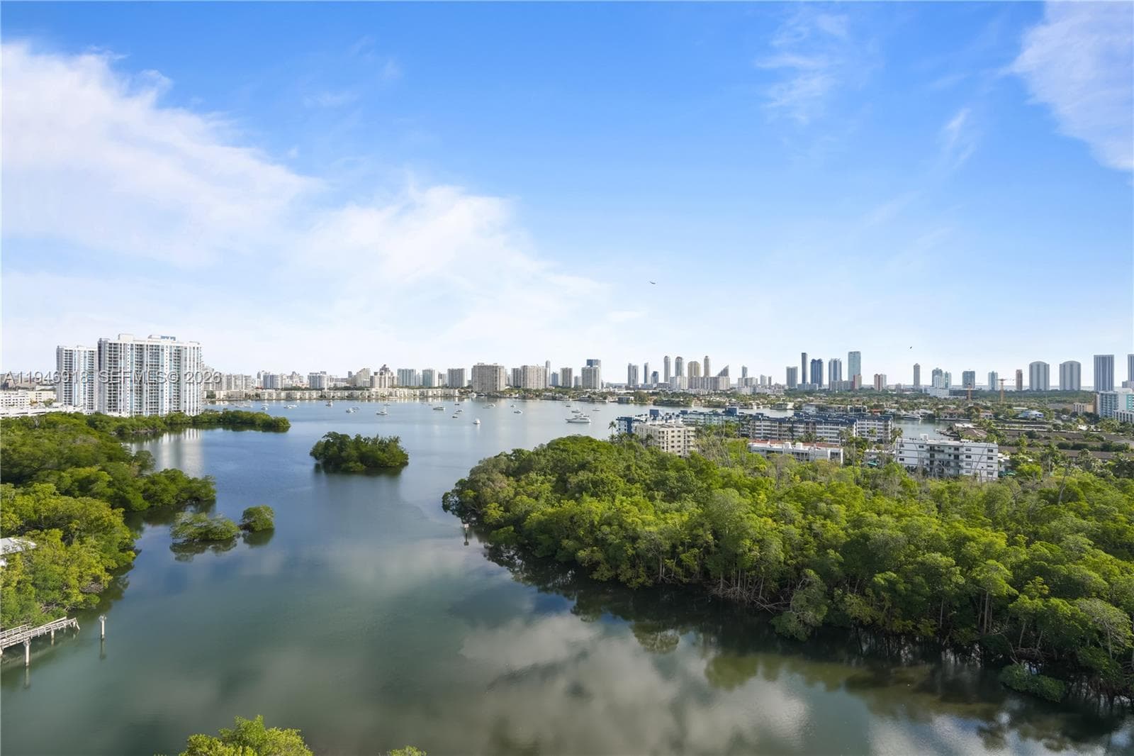 THE HARBOUR SOUTH CONDO · #1518 in North Miami Beach - Photo 19
