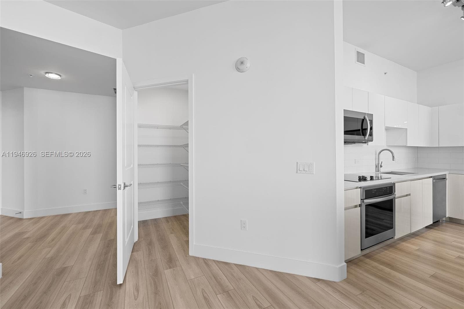 Mondrian Hallandale · #0701 in Hallandale Beach - Photo 15