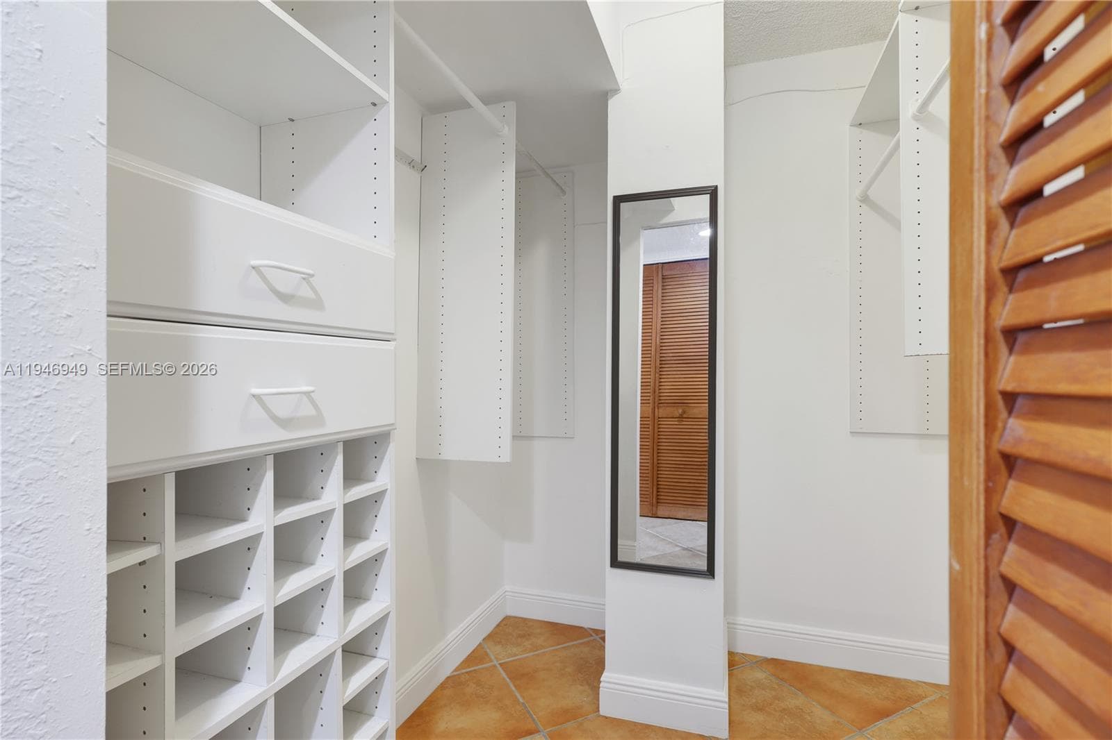 BOSTON PLAZA CONDO · #602 in Miami Beach - Photo 15