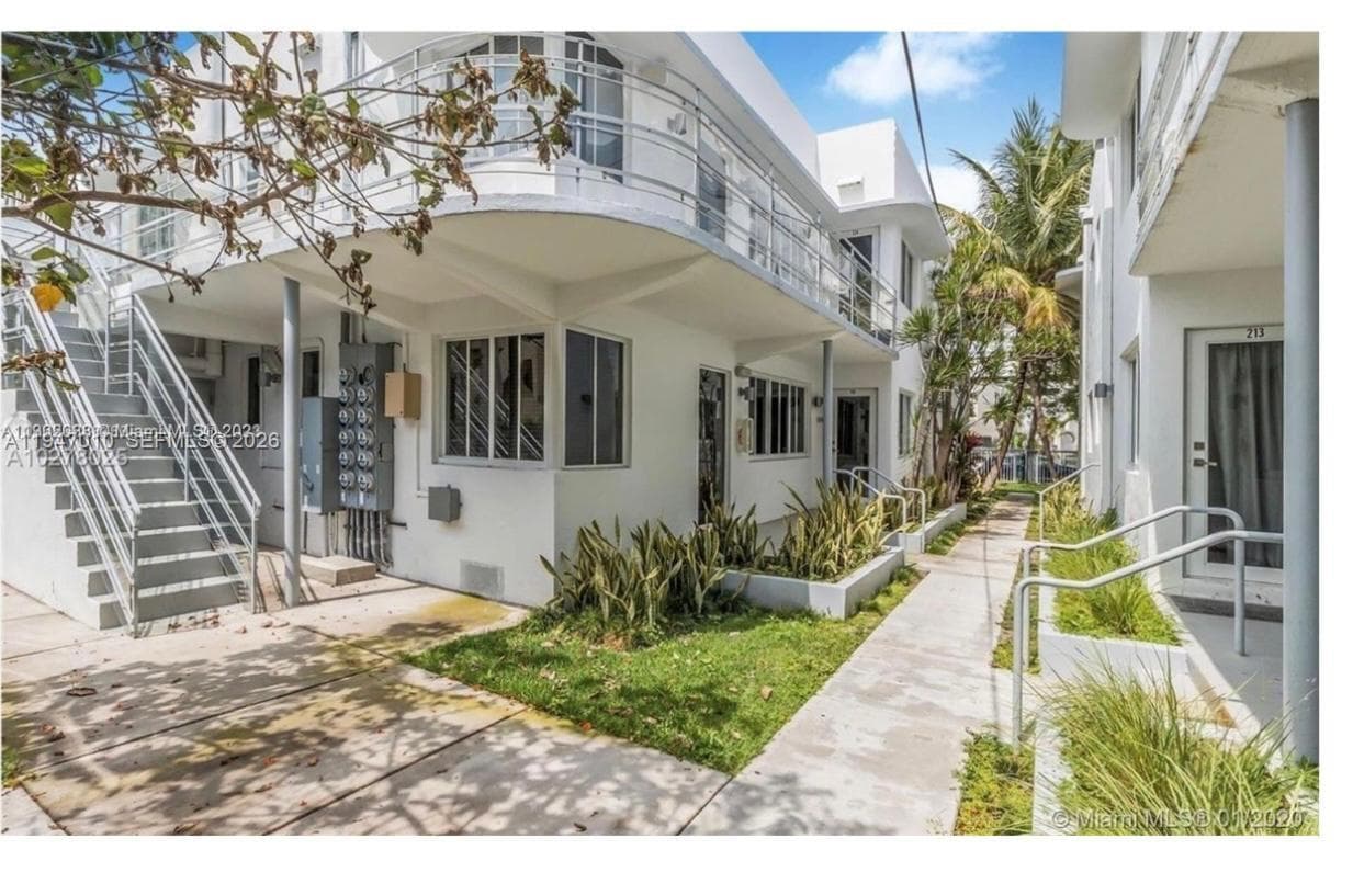 557 Michigan · #111 in Miami Beach - Photo 13