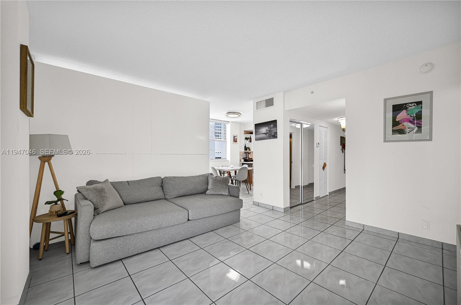 CLEARVIEW TOWERS CONDO · #410 in Miami Beach - Photo 3