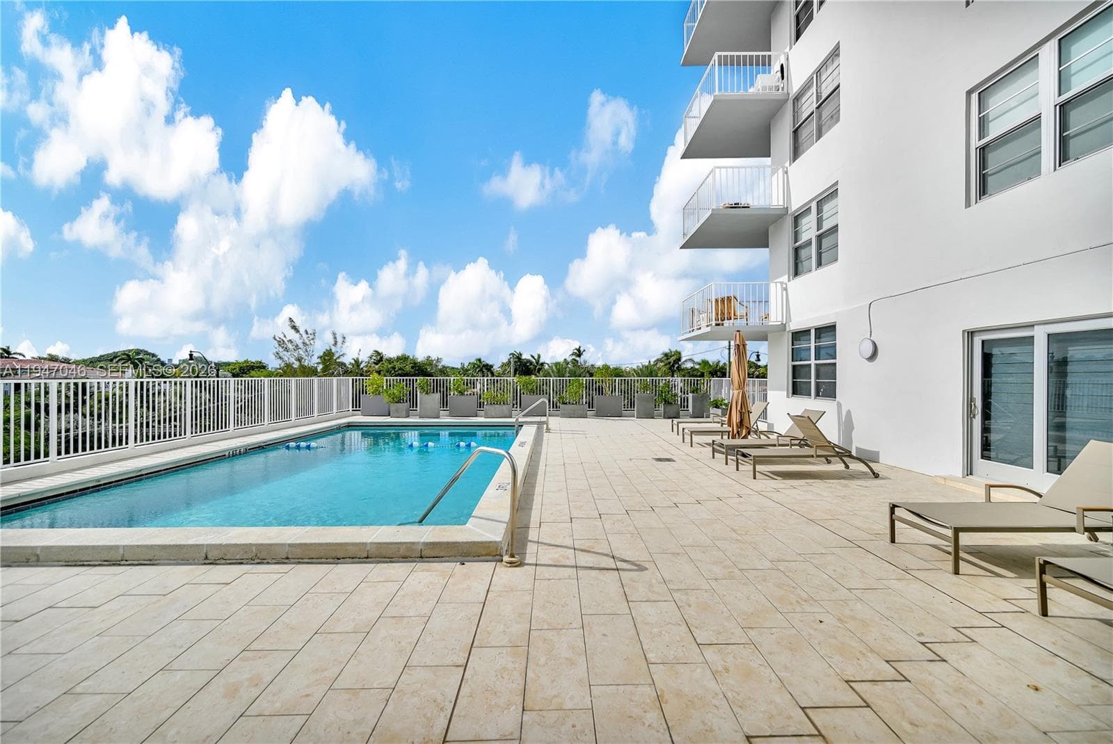 CLEARVIEW TOWERS CONDO · #410 in Miami Beach - Photo 28