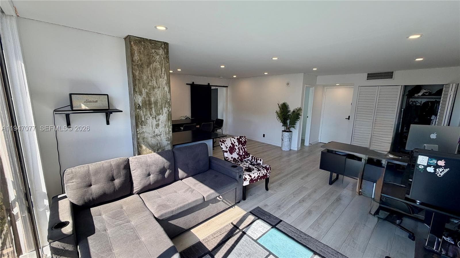 PLAZA OF AMERICAS CONDO P · #915 in Sunny Isles Beach - Photo 3