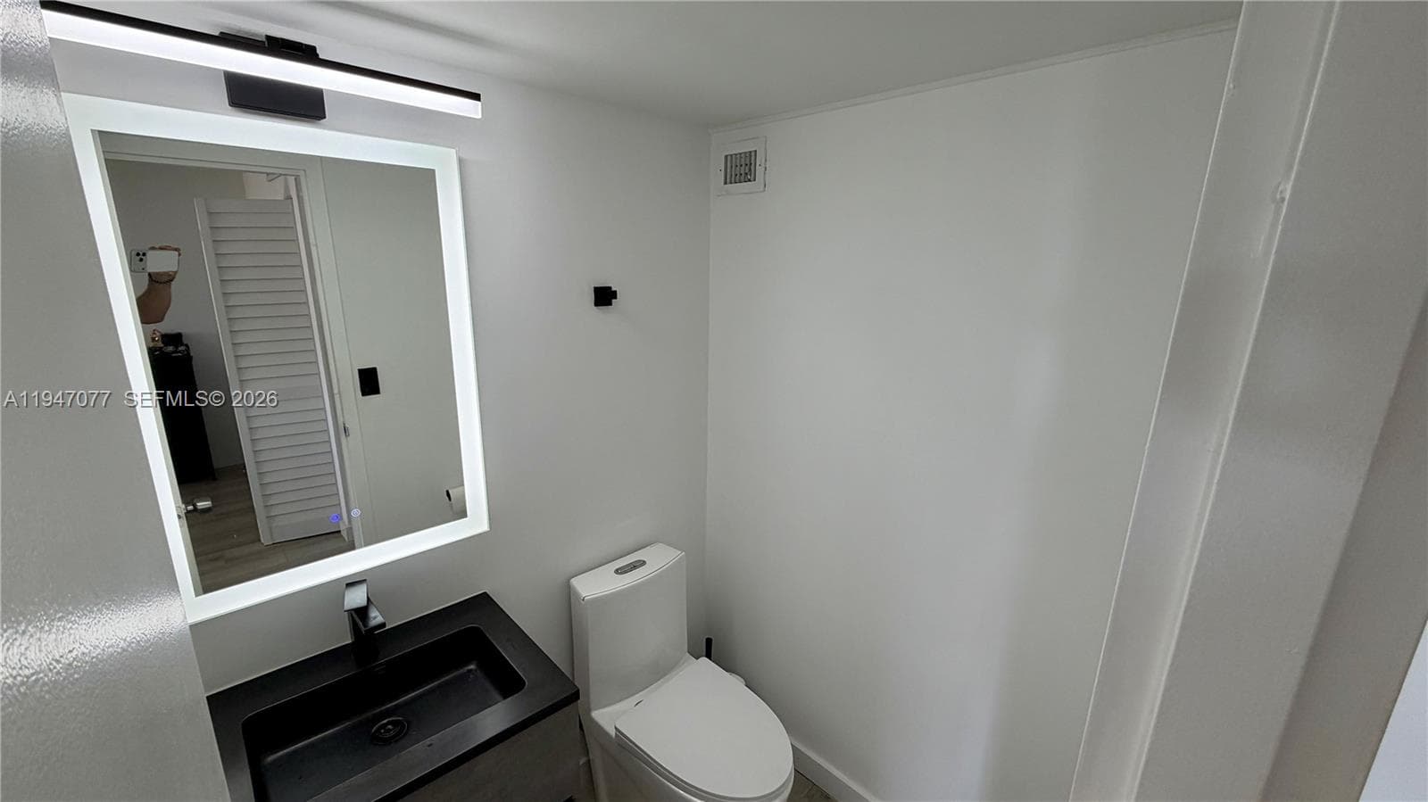 PLAZA OF AMERICAS CONDO P · #915 in Sunny Isles Beach - Photo 33