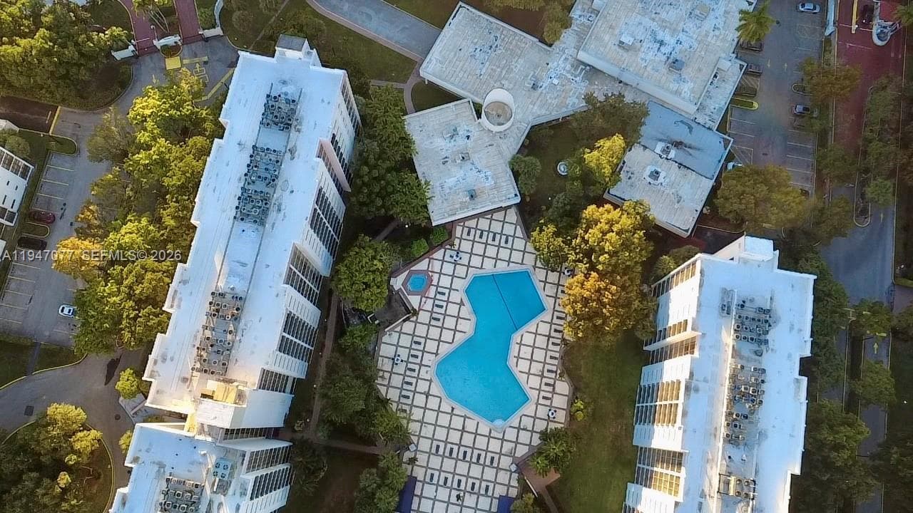 PLAZA OF AMERICAS CONDO P · #915 in Sunny Isles Beach - Photo 50