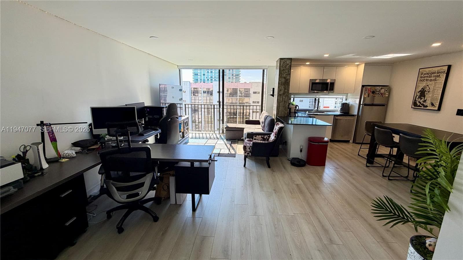 PLAZA OF AMERICAS CONDO P · #915 in Sunny Isles Beach - Photo 4