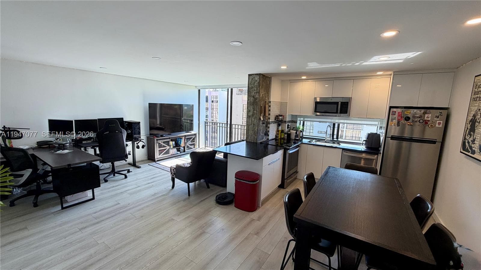 PLAZA OF AMERICAS CONDO P · #915 in Sunny Isles Beach - Photo 8