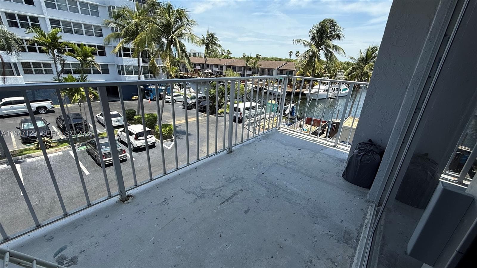 REEF WEST CONDO · #3G in North Miami Beach - Photo 6