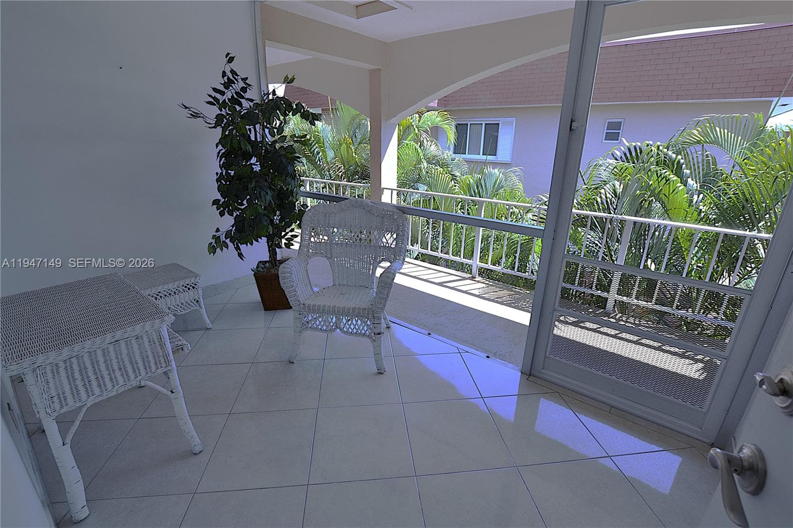 Paradise Villas Condo · #302-B in Hallandale Beach - Photo 20