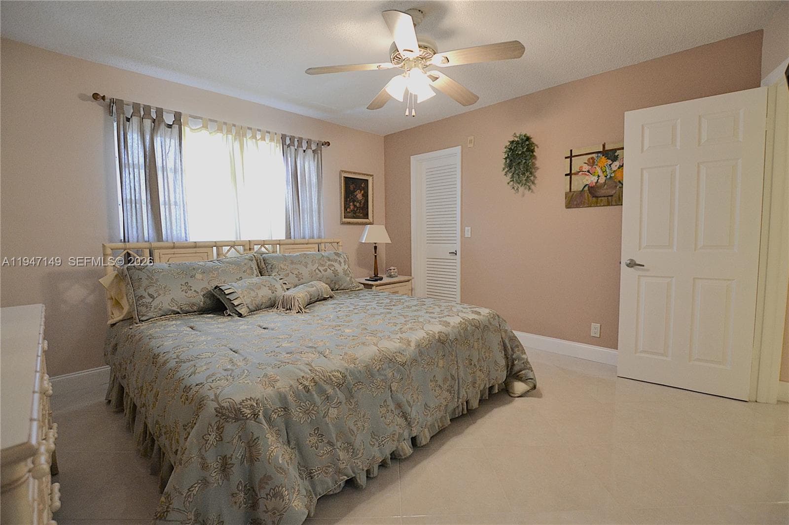 Paradise Villas Condo · #302-B in Hallandale Beach - Photo 14