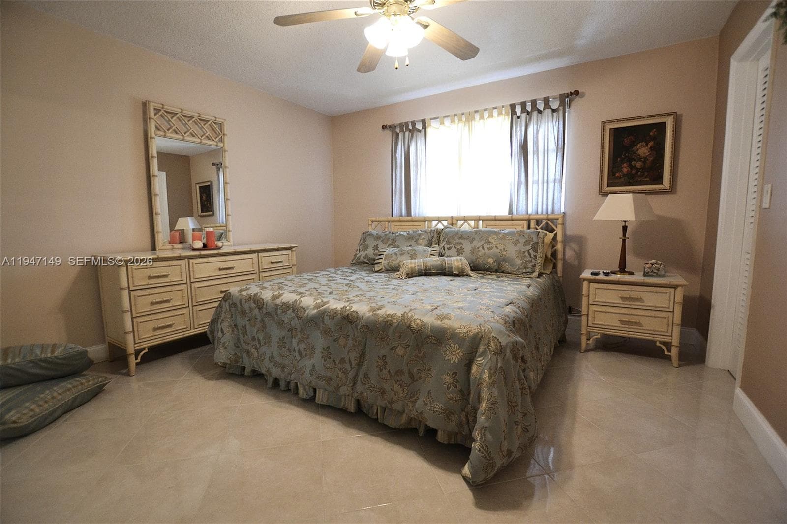 Paradise Villas Condo · #302-B in Hallandale Beach - Photo 15