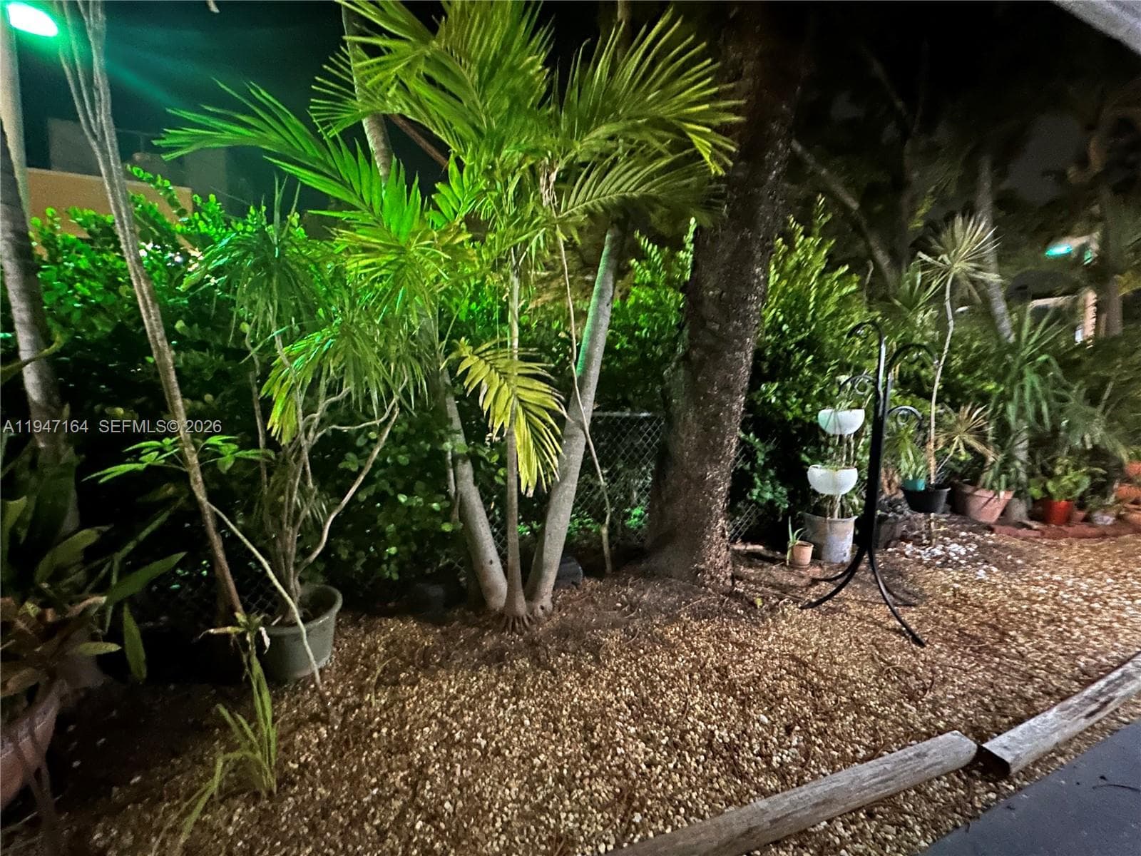 WASHINGTON AVE CONDO · #12 in Miami Beach - Photo 9