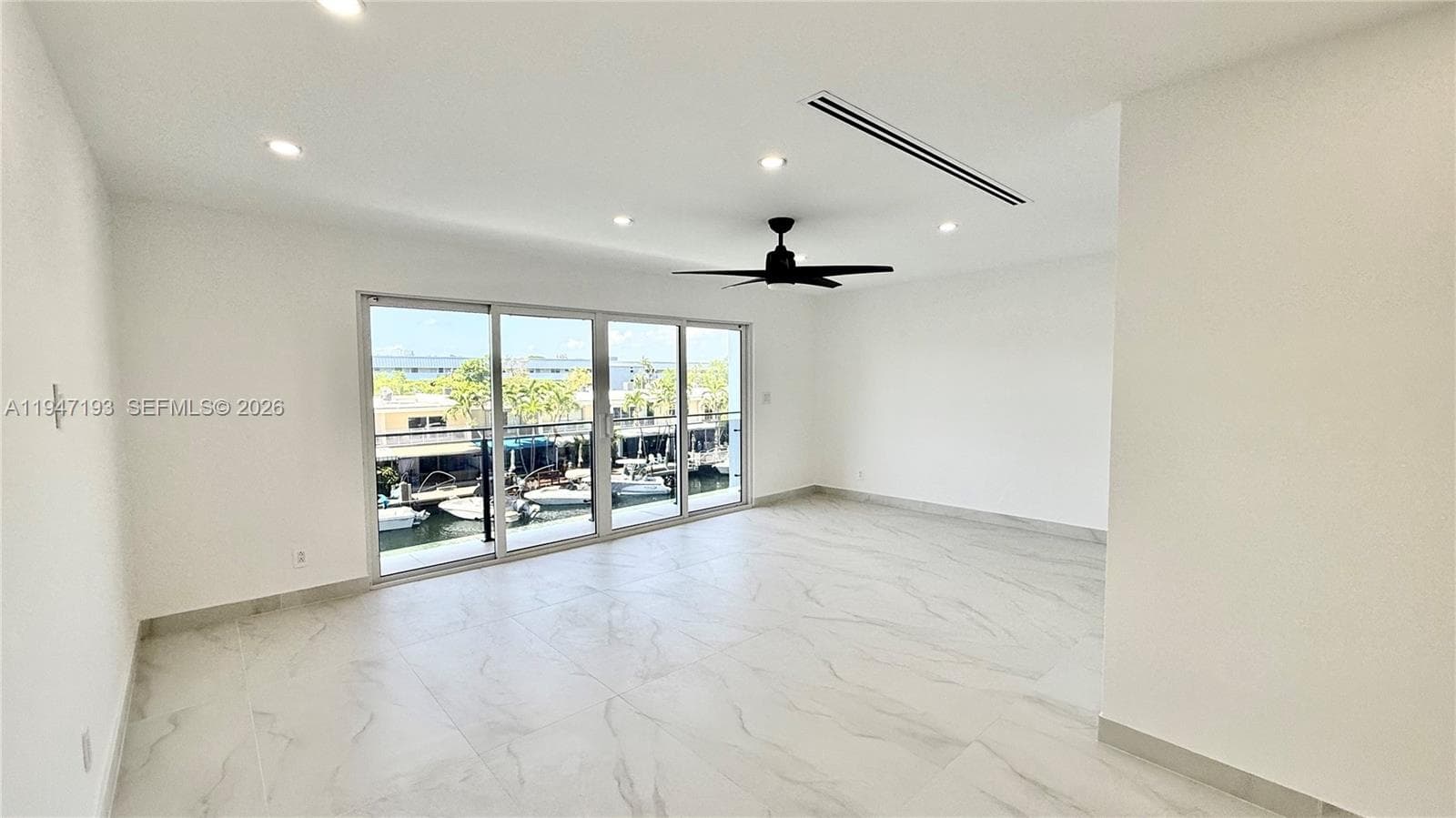 3826 NE 171st St #3826 photo 20