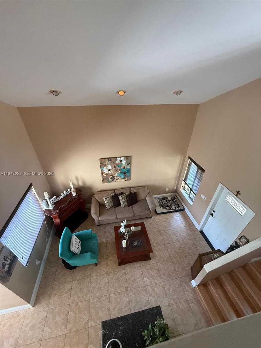 14534 SW 144th Ter photo 5