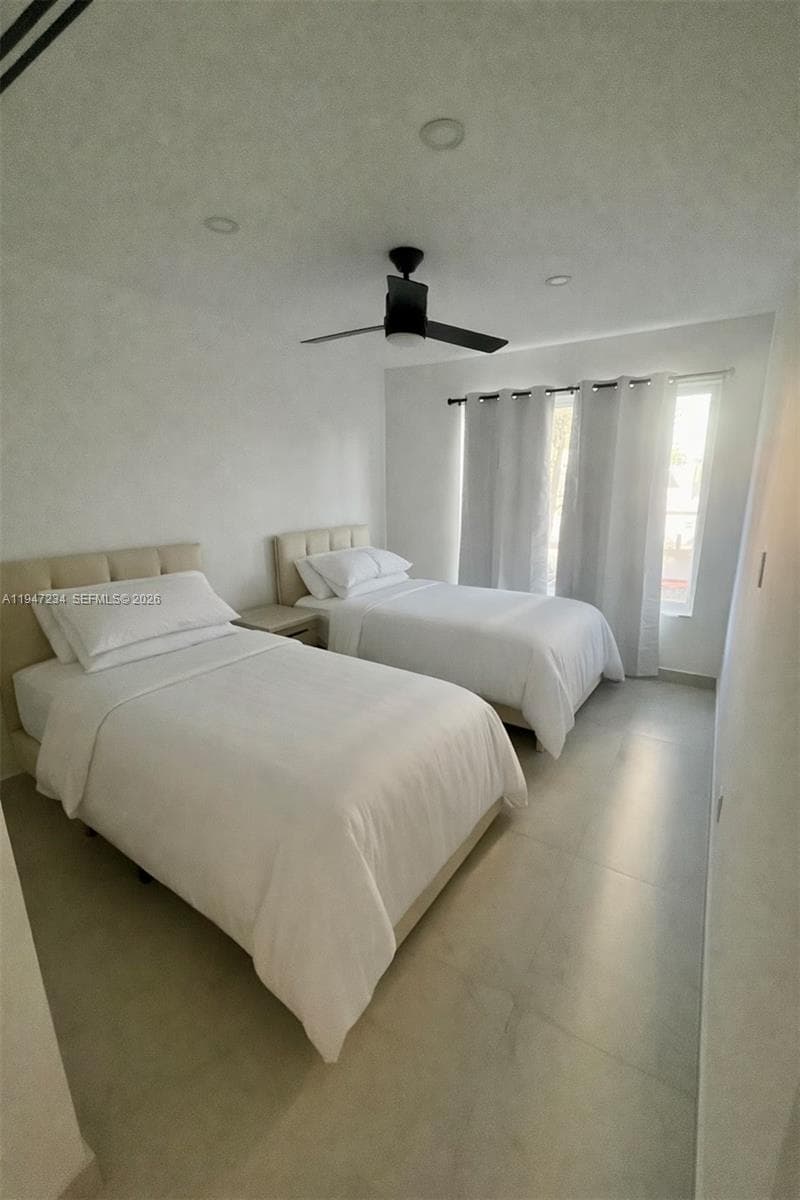 3822 NE 171st St #3822 photo 14