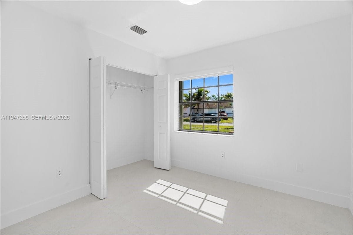 10351 SW 164th St photo 12