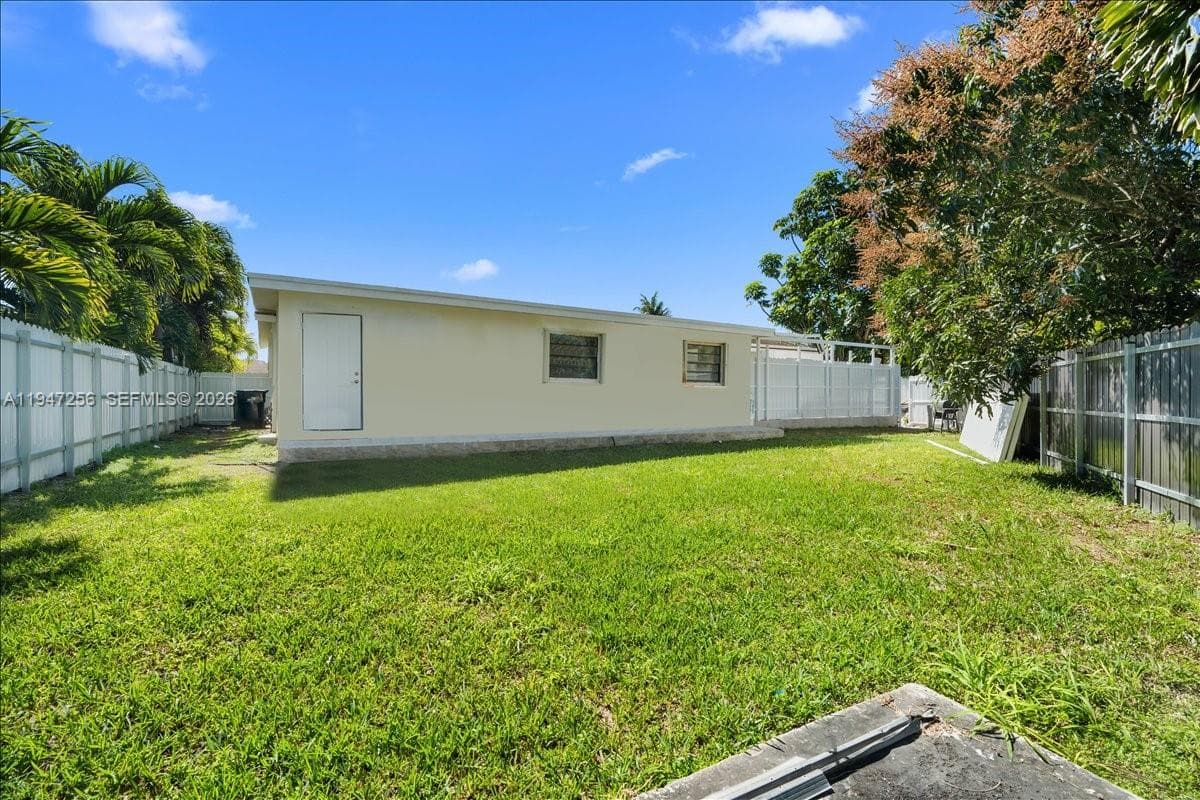 10351 SW 164th St photo 19