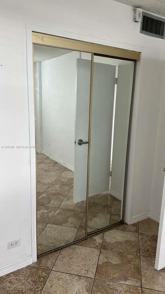 EASTERN SHORES WHITE HOUS · #609 in North Miami Beach - Photo 6