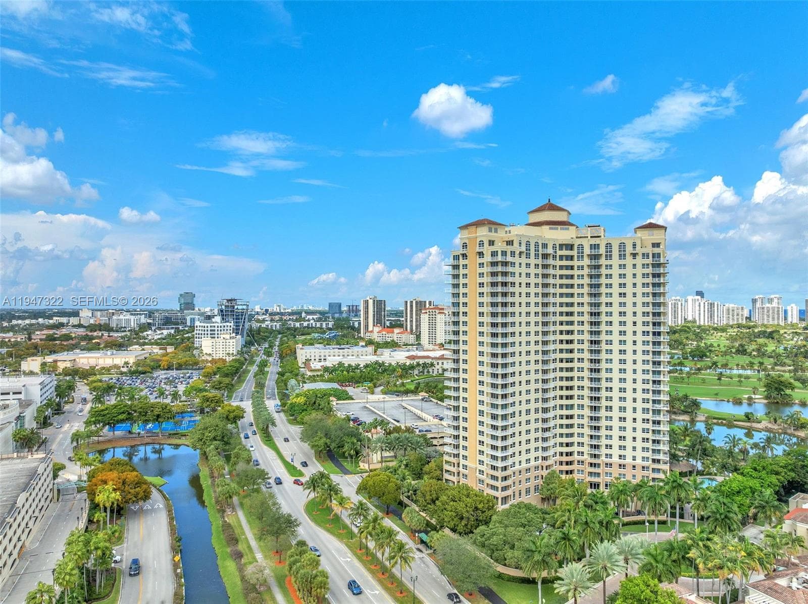 TURBERRY ON THE GREEN · #505 in Aventura - Photo 2