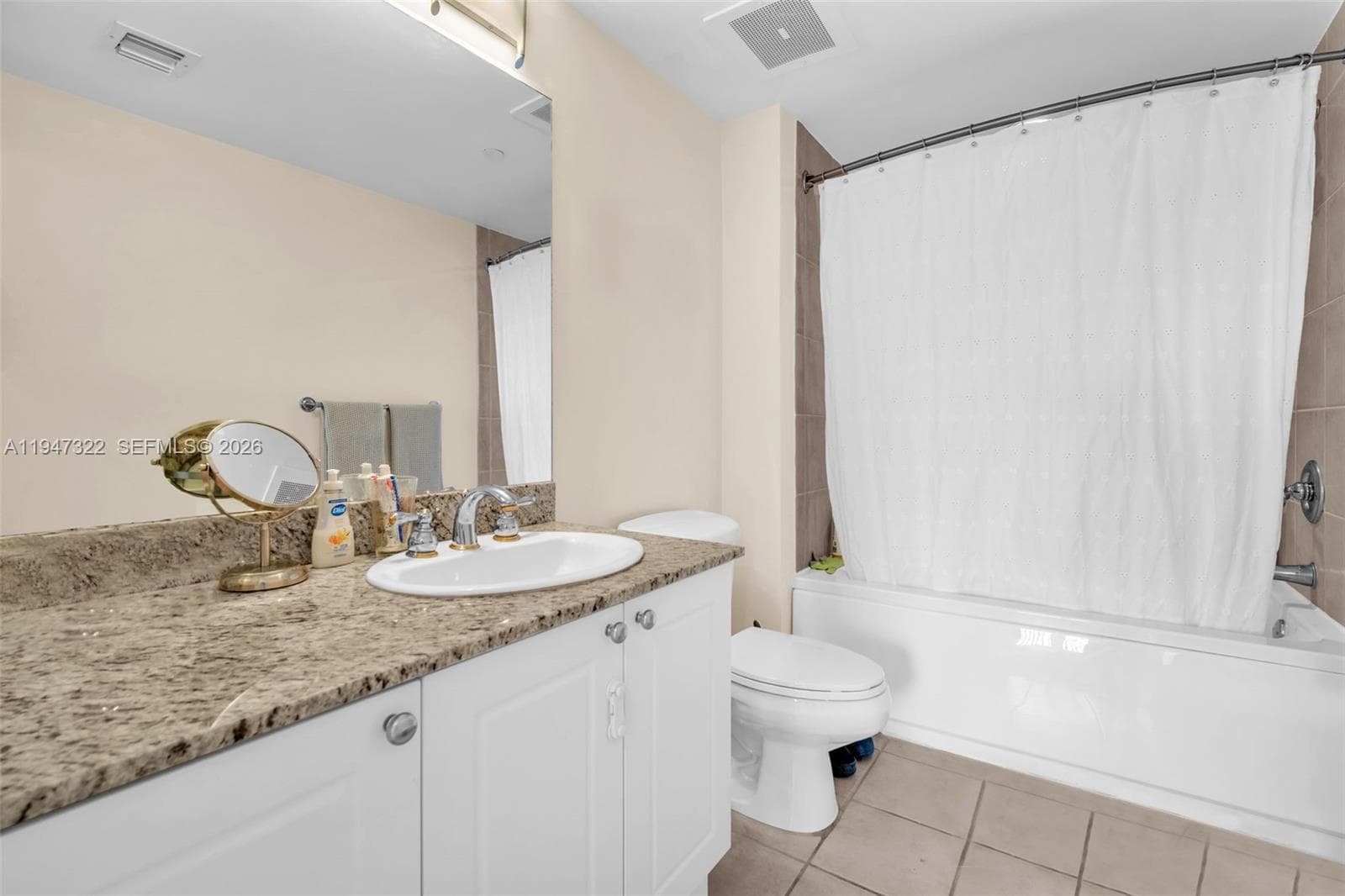 TURBERRY ON THE GREEN · #505 in Aventura - Photo 17
