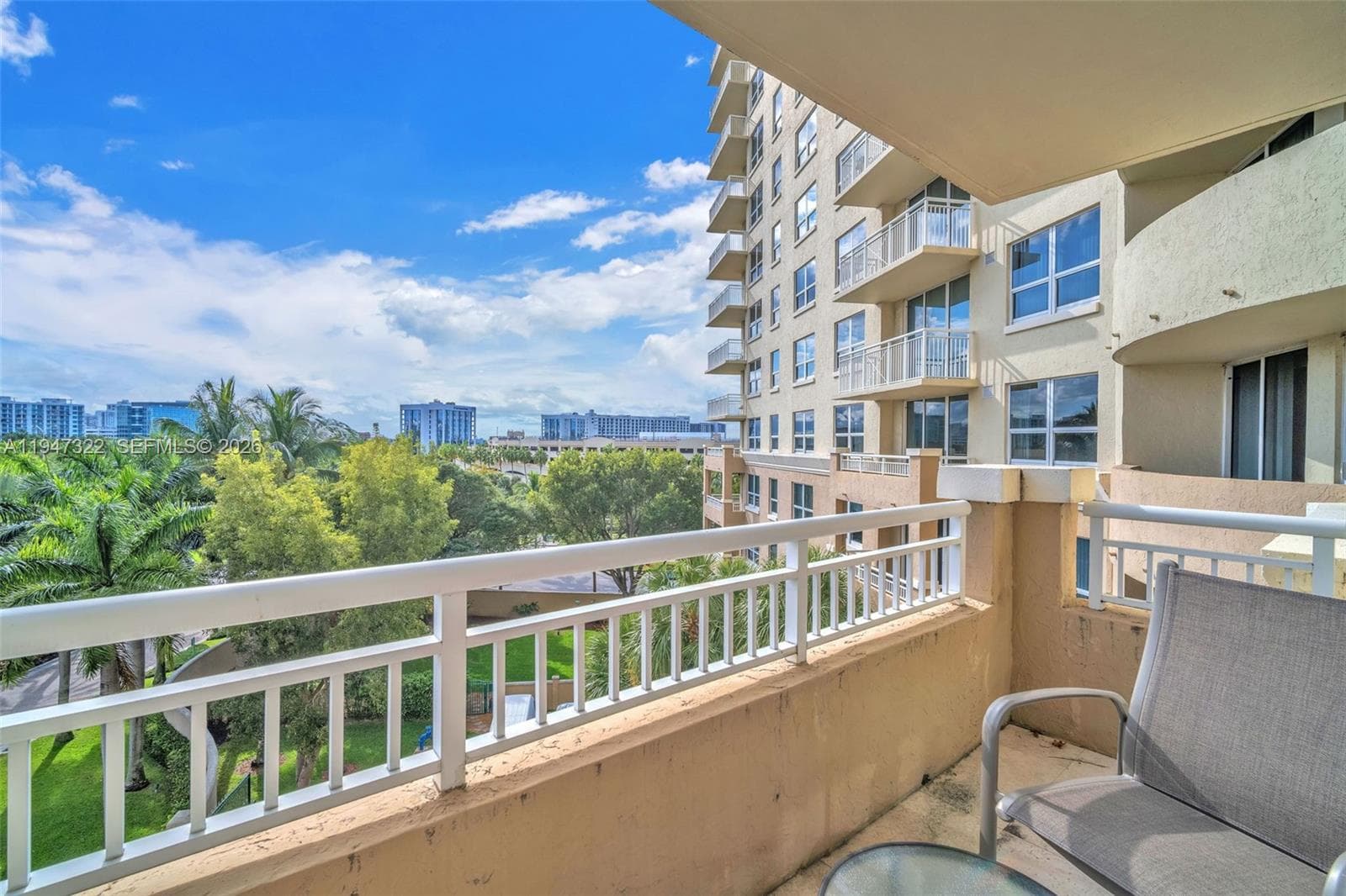TURBERRY ON THE GREEN · #505 in Aventura - Photo 32