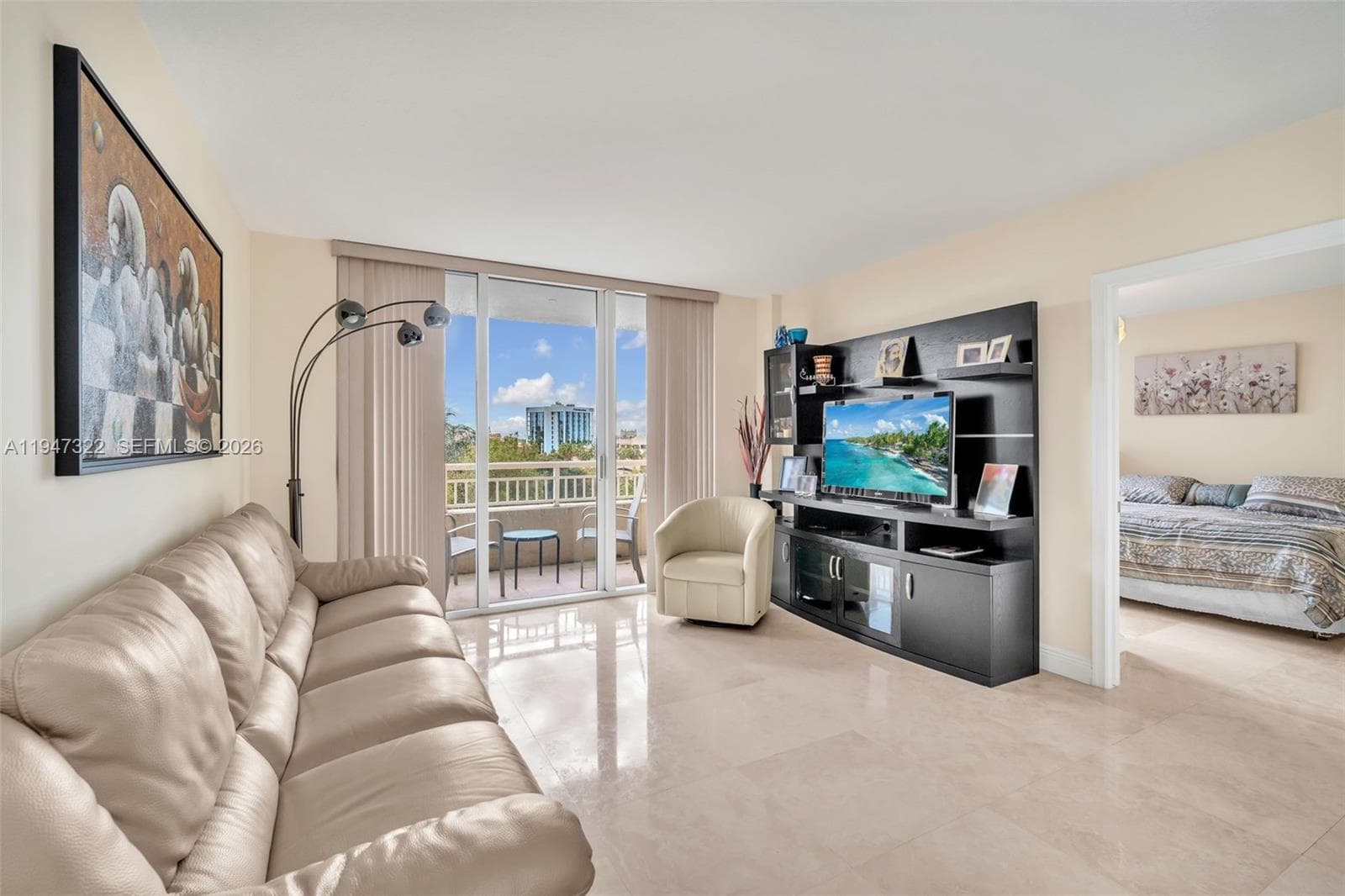 TURBERRY ON THE GREEN · #505 in Aventura - Photo 28