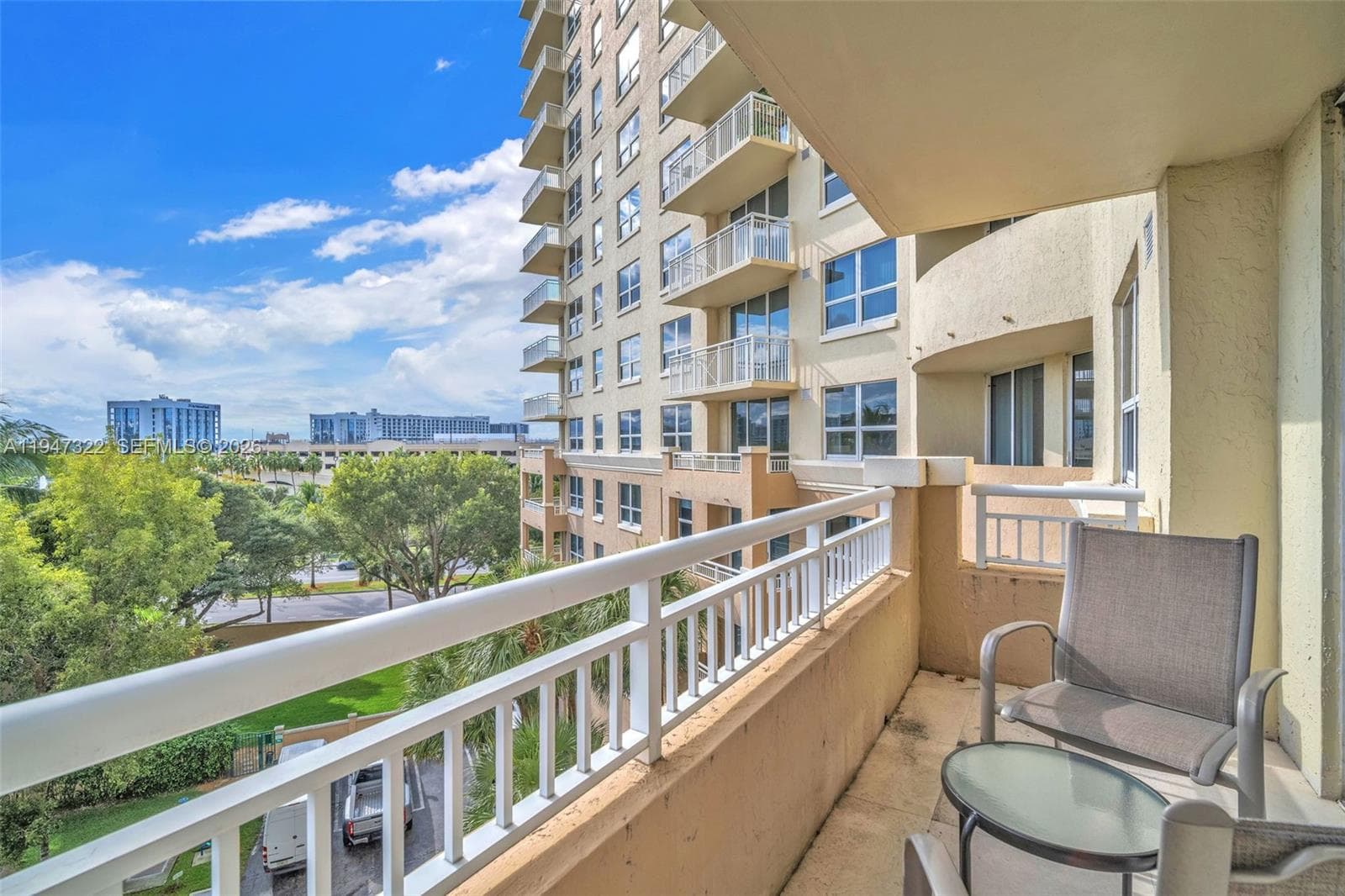 TURBERRY ON THE GREEN · #505 in Aventura - Photo 33