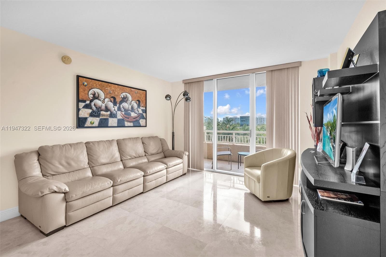 TURBERRY ON THE GREEN · #505 in Aventura - Photo 29
