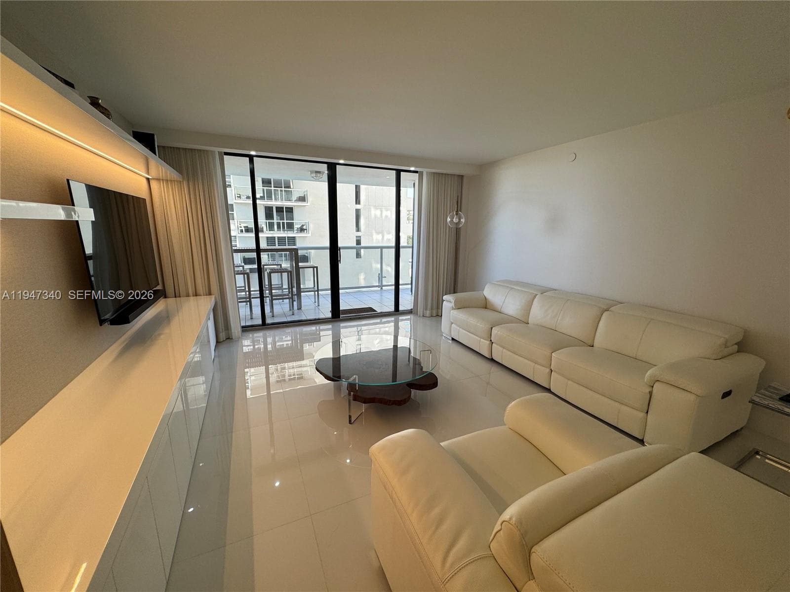 LEXCELLENCE CONDO · #504 in Miami Beach - Photo 62
