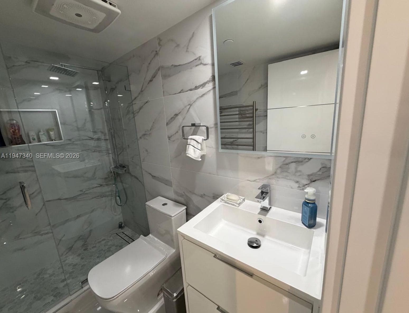 LEXCELLENCE CONDO · #504 in Miami Beach - Photo 9