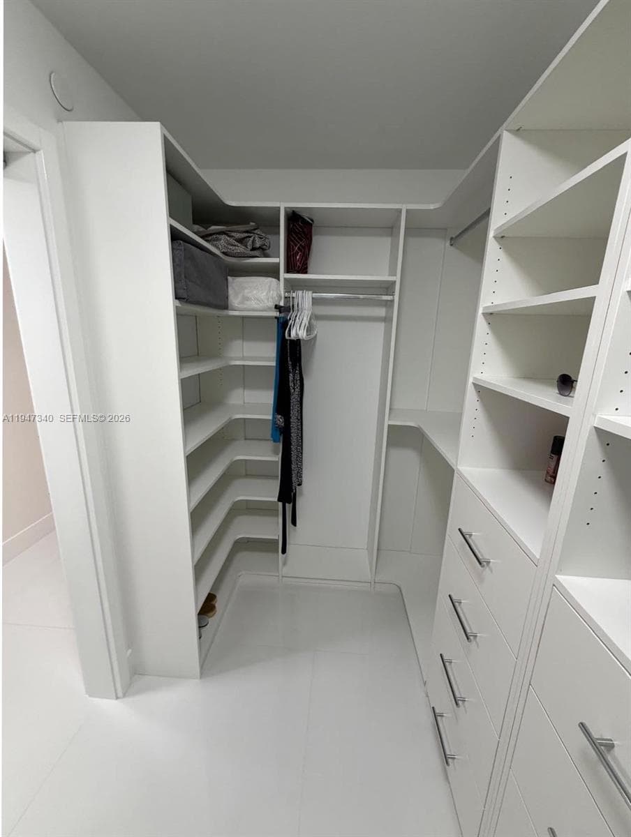 LEXCELLENCE CONDO · #504 in Miami Beach - Photo 18
