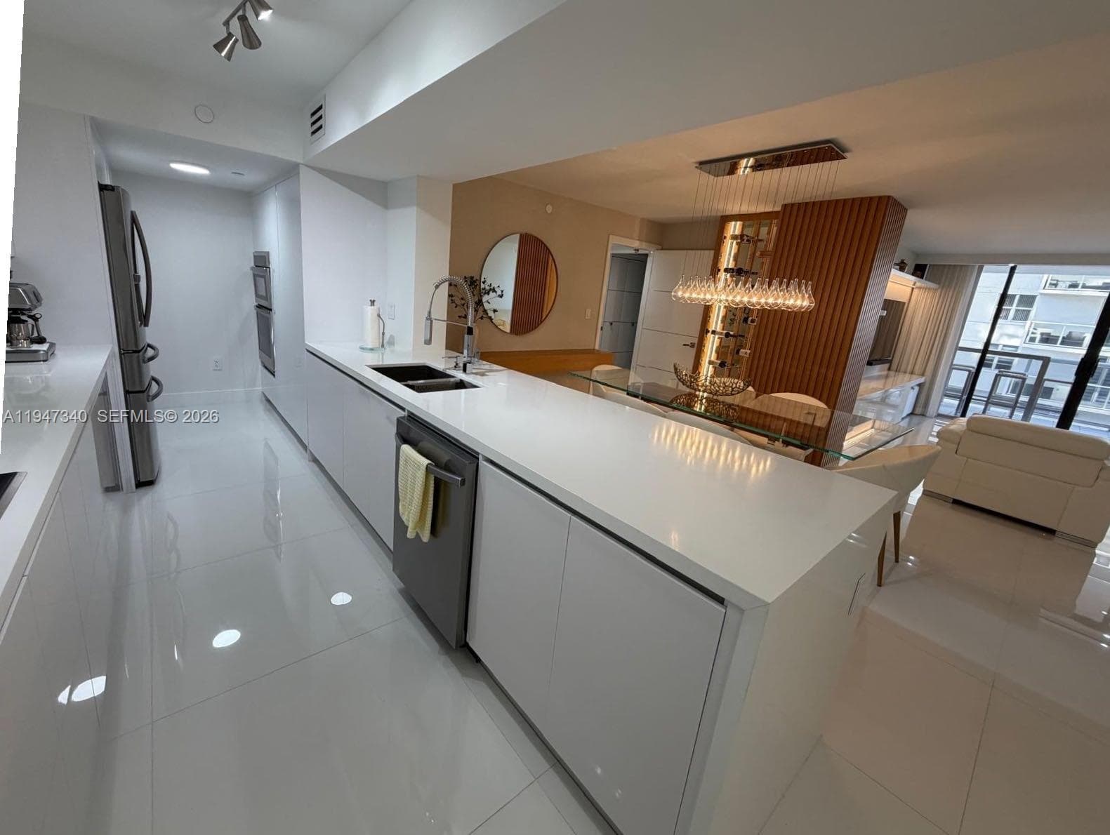 LEXCELLENCE CONDO · #504 in Miami Beach - Photo 15