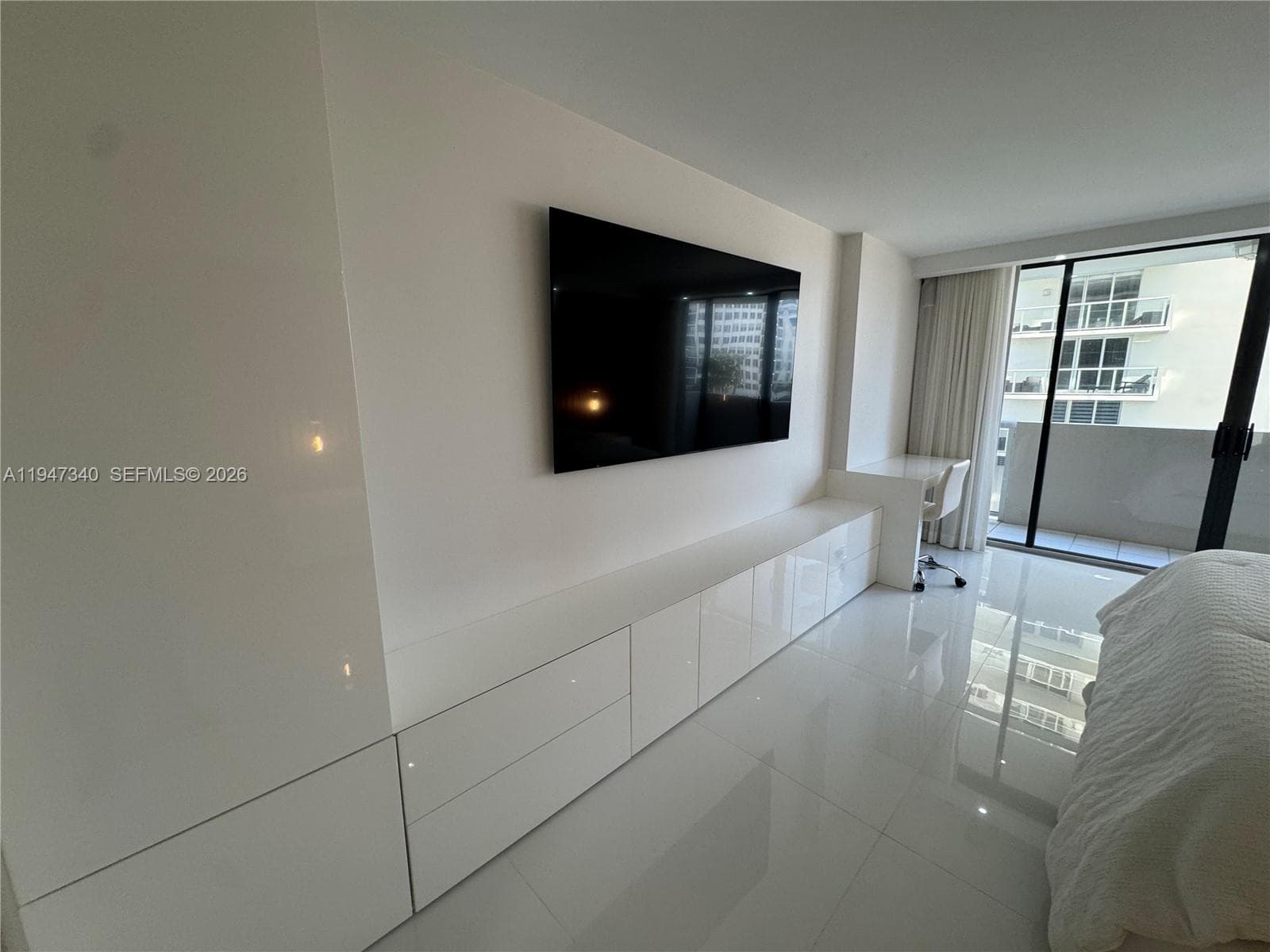 LEXCELLENCE CONDO · #504 in Miami Beach - Photo 64