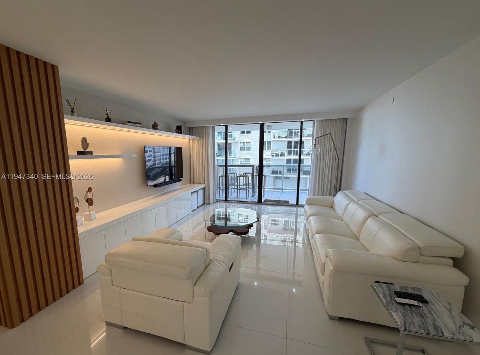 LEXCELLENCE CONDO · #504 in Miami Beach - Photo 8