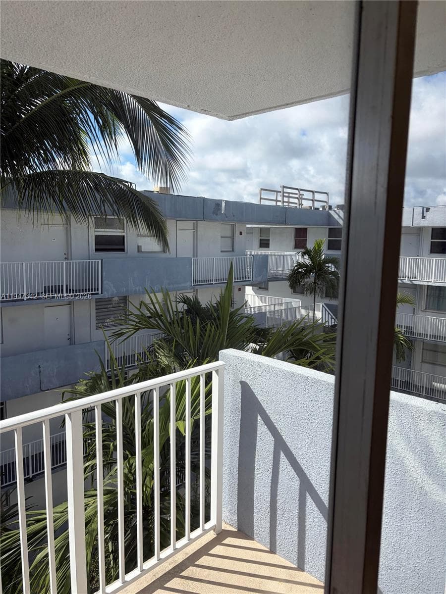 North Bay Villas Condo · #511 in North Bay Village - Photo 46