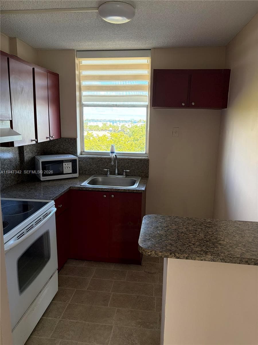 North Bay Villas Condo · #511 in North Bay Village - Photo 41