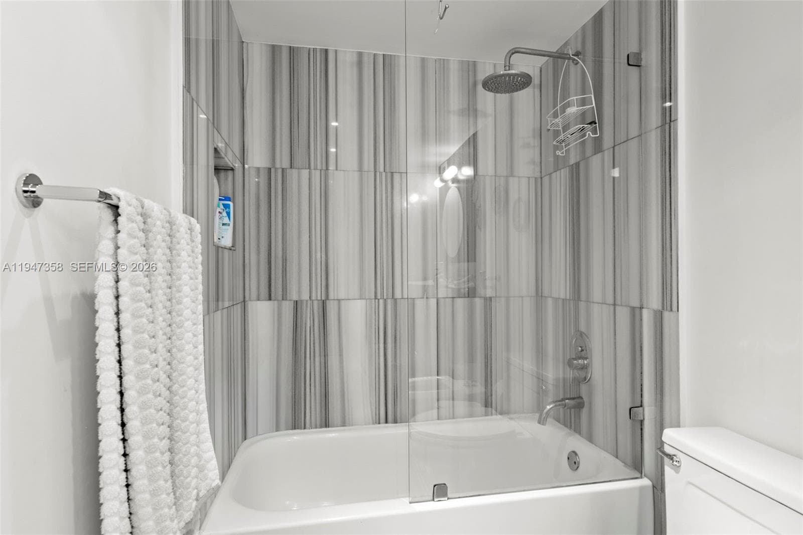 OLYMPUS CONDO PHASE C · #2319 in Hallandale Beach - Photo 23