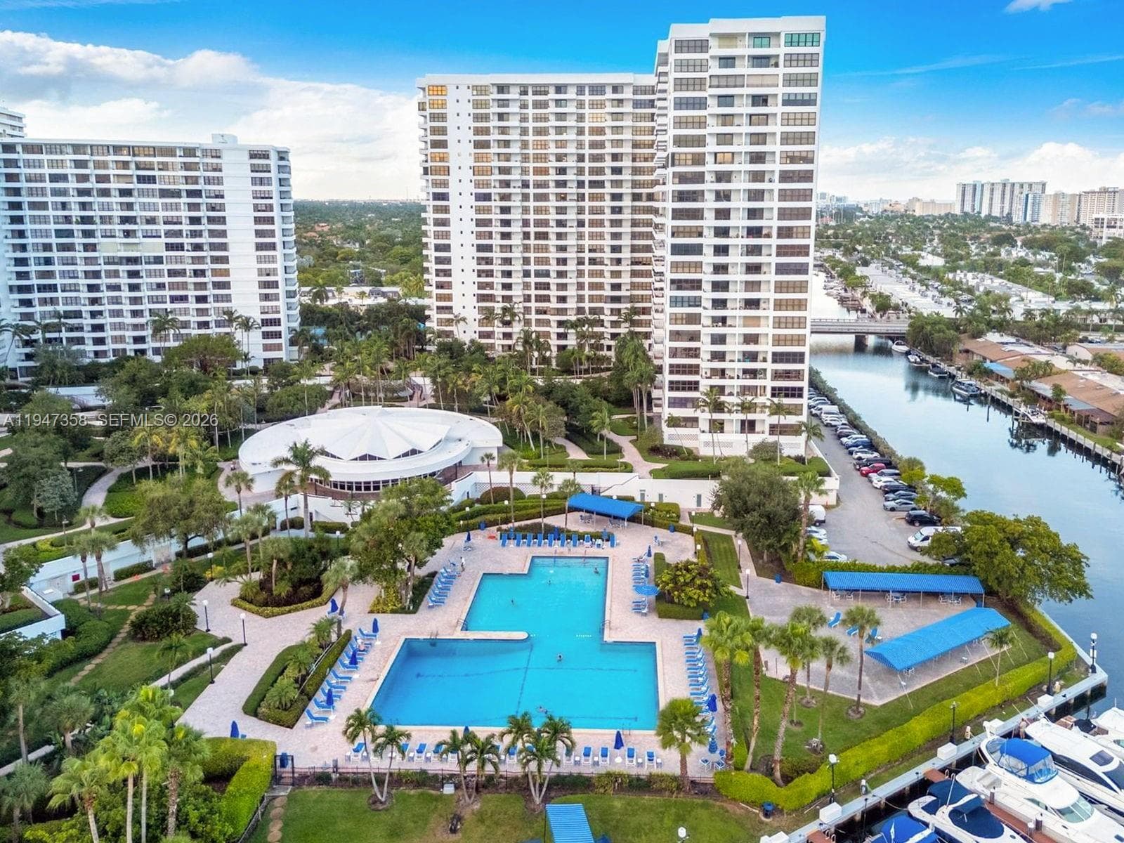 OLYMPUS CONDO PHASE C · #2319 in Hallandale Beach - Photo 56