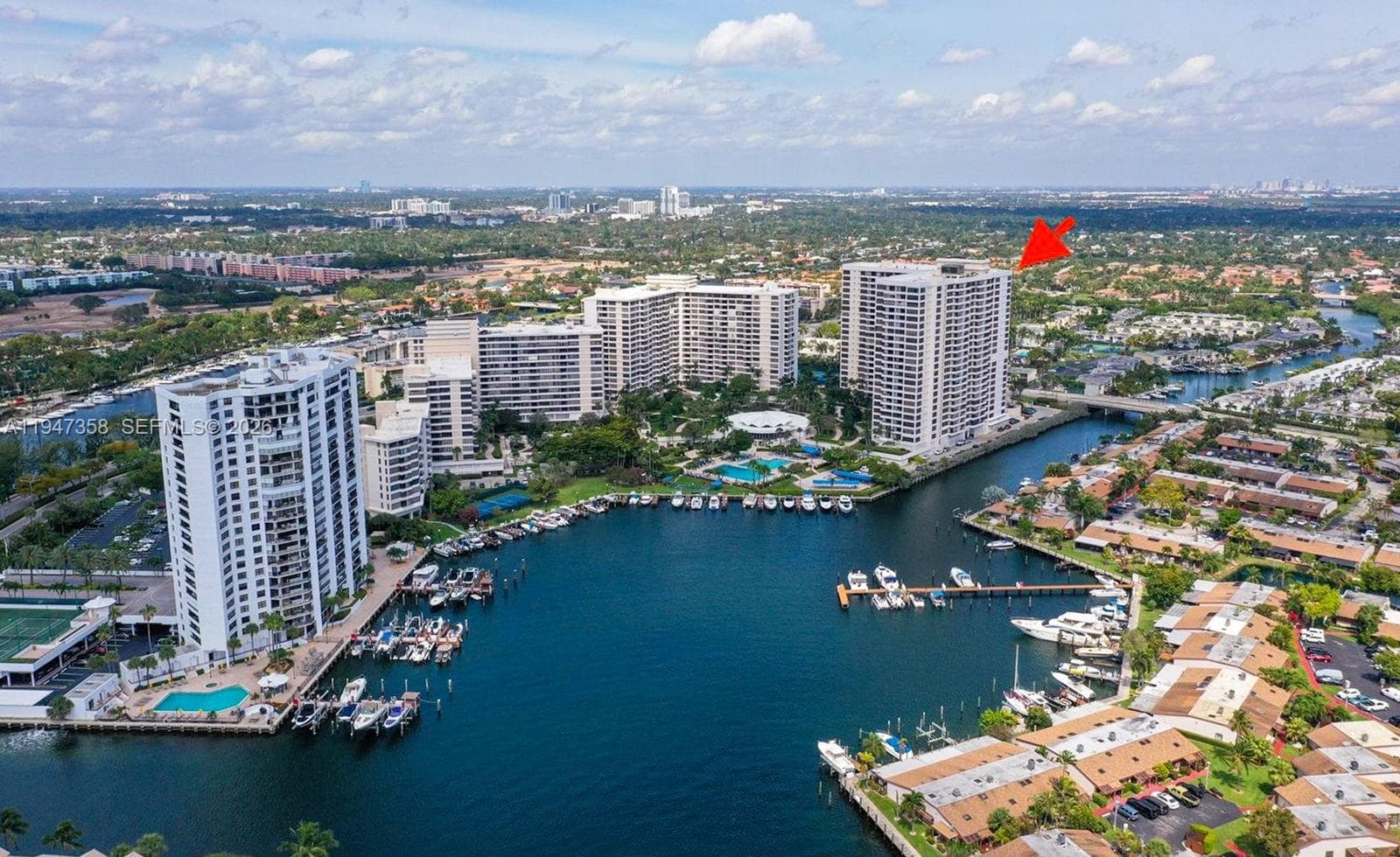OLYMPUS CONDO PHASE C · #2319 in Hallandale Beach - Photo 47