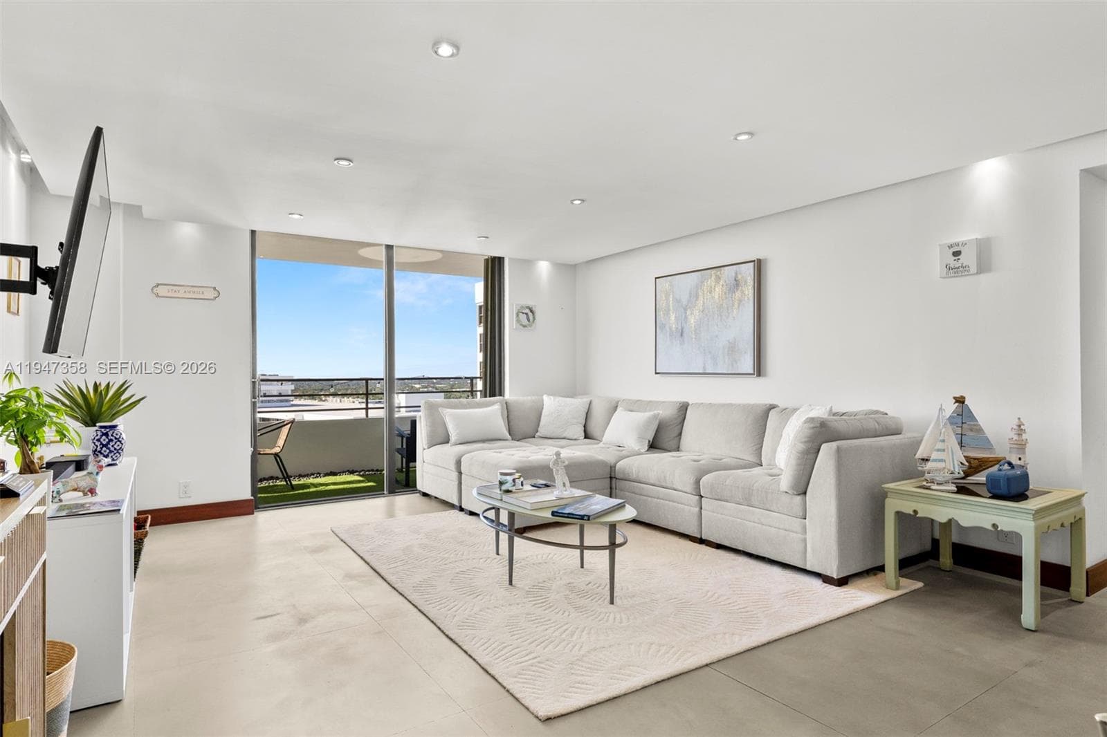 OLYMPUS CONDO PHASE C · #2319 in Hallandale Beach - Photo 11