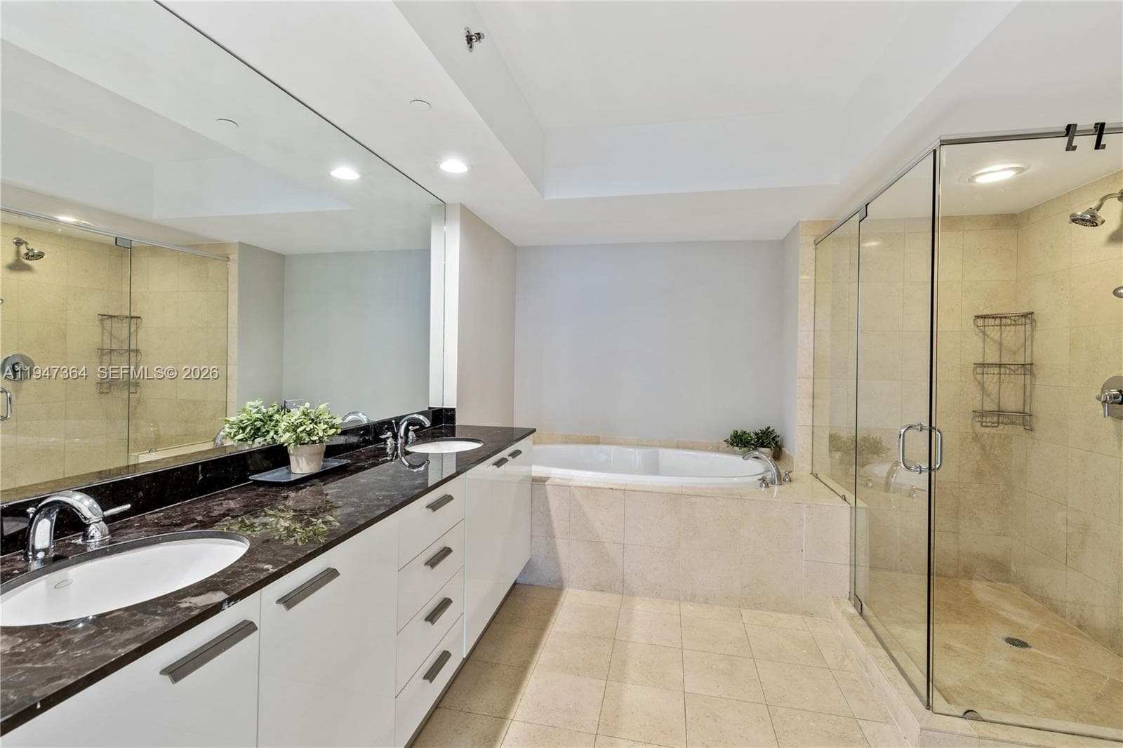 Beach Club Two · #1506 in Hallandale Beach - Photo 19