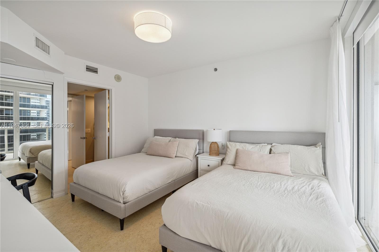 Beach Club Two · #1506 in Hallandale Beach - Photo 25