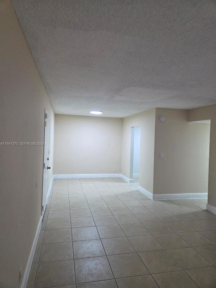 DORAL GARDENS II CONDO · #302 in Doral - Photo 6