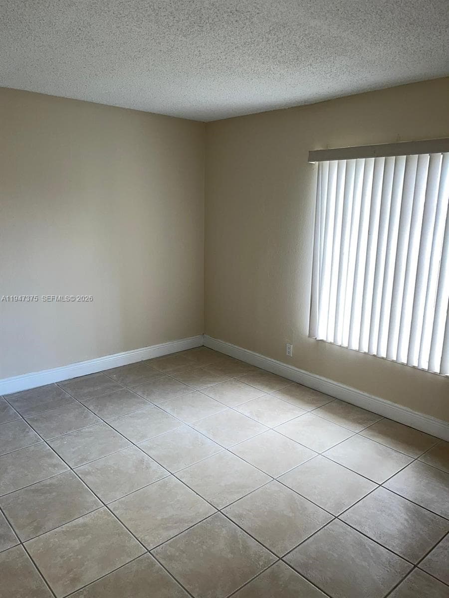 DORAL GARDENS II CONDO · #302 in Doral - Photo 7