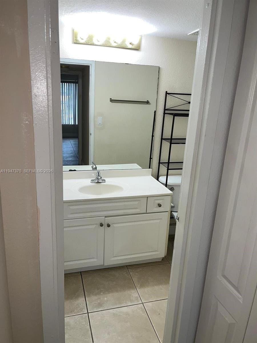 DORAL GARDENS II CONDO · #302 in Doral - Photo 10